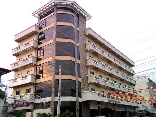 Post image for Where to stay in Bacolod during Masskara Festival