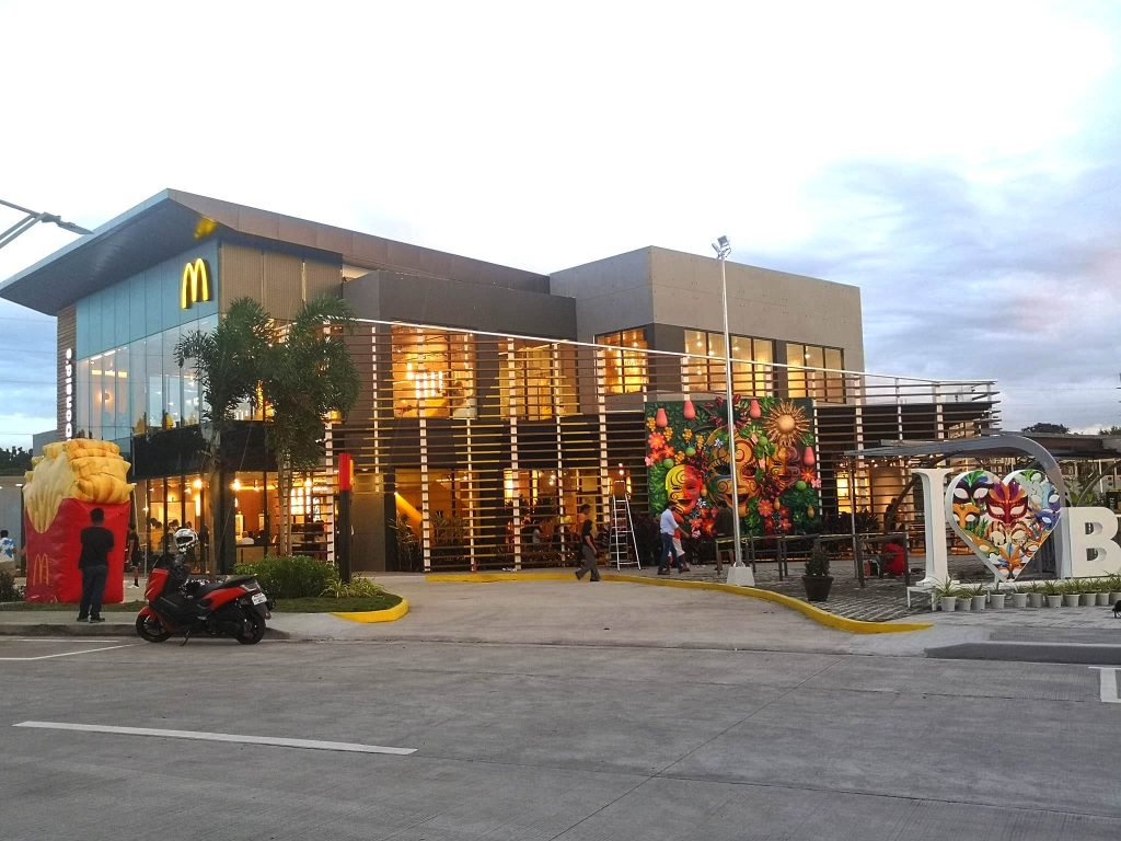 McDonald's The Upper East Uniquely Negrense ExperienceNegros